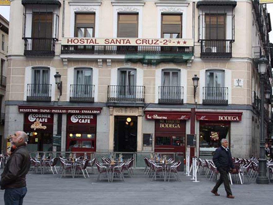 Hostal Santa Cruz Madrid Esterno foto
